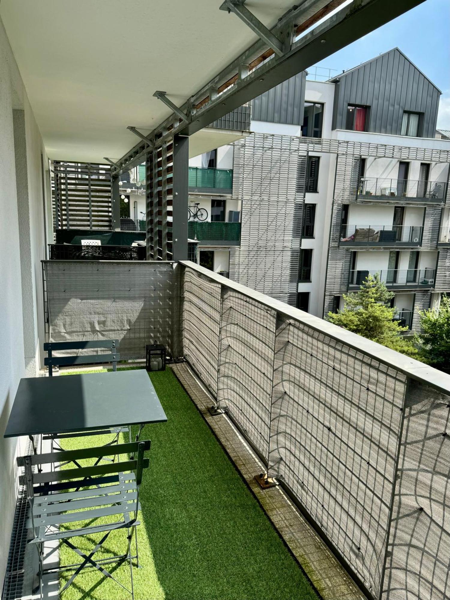 Studio 2 Adultes 2 Enfants Parcs Disneyland Paris Montévrain Exterior foto